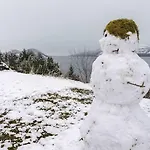 2 With And Mountain View 15 Minutes To Interlaken * سبيز