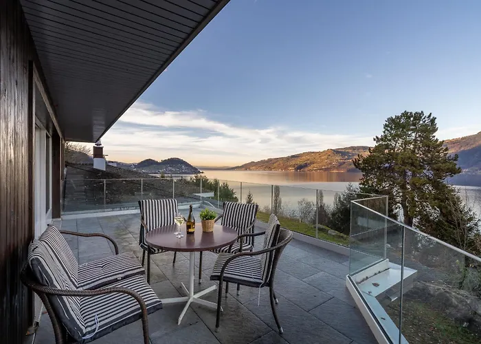 2 With And Mountain View 15 Minutes To Interlaken * Spiez