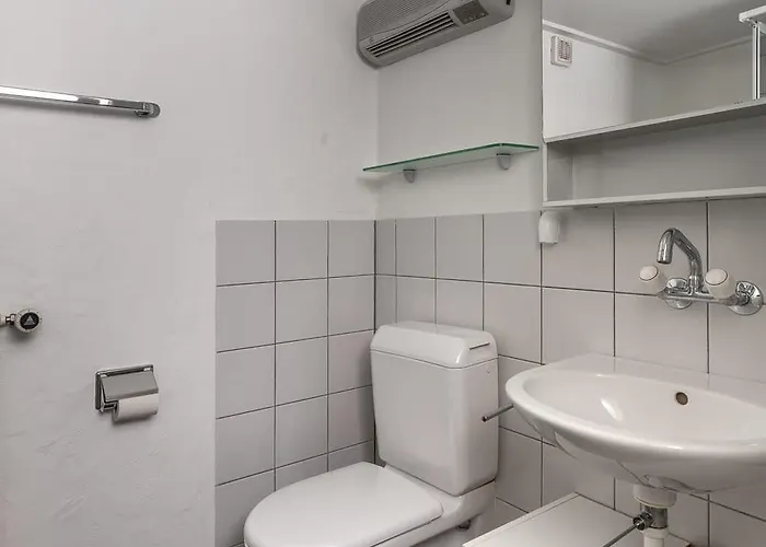 Villa 2 With And Mountain View 15 Minutes To Interlaken Spiez