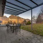 Villa 2 With And Mountain View 15 Minutes To Interlaken Spiez